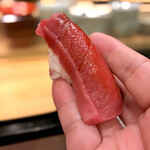 鮨処 多田 - 握り 中トロ リフト