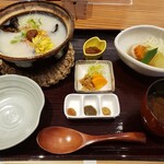 銀座 食医心方 - 立派なお膳です