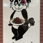 焼きそば 瑠璃 - 『焼きそば 瑠璃』店舗注文カウンター右側に貼られた店舗ポスター。