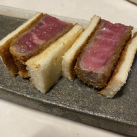 和牛焼肉 ワンダフィレ - 2020年10月 おもてなしKコース¥14.850 シャトーブリアンカツサンド‼️