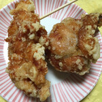 Karaage Kintogin - 左がむね肉、右が、柚子胡椒もも肉