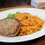 蕎麦と勝めし 市場の◯すけ - ナポリタンハンバーグ