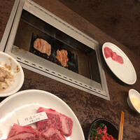 ヤキニク甲 - 上タン塩【牛】（1490円）