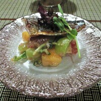 やすい - 柿と無花果、シャインマスカットの胡麻和え、炙り秋刀魚。　　　　　2020.10.02