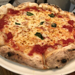Italian Kitchen VANSAN - チーズラバーマルゲリータ　　1080円