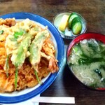 天友 - 料理写真:天丼（並）1000円と味噌汁100円