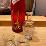 Sushi Ichijirou - ⚫︎日下無双(山口) 赤いボトルがおしゃれ！パインっぽい甘さと芳醇さ♡品のある味わい！