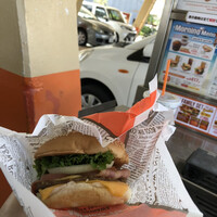 ルートビアが名物の沖縄限定ハンバーガーチェーン By Sanokuni a w 牧港店 エイアンドダブリュ 浦添前田 アメリカ料理 食べログ ルートビアが名物の沖縄限定ハンバーガーチェーン By Sanokuni a w 牧港店 エイアンドダブリュ 浦添前田 アメリカ料理 食べログ