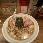 荏原町 しなてつ - チャーシュー背脂ニンニクラーメン　大盛【1300円】