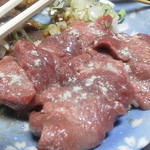 米山 - タン刺（塩胡椒で）