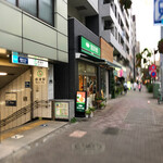 根津 焼鳥 照隅 - 最寄りのメトロ根津駅からは徒歩1分