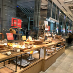 DEAN & DELUCA MARKET STORES - 