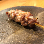 根津 焼鳥 照隅 - せせり、フィンガーライム
