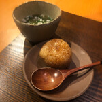 根津 焼鳥 照隅 - 焼きおにぎりと鳥スープ