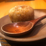 根津 焼鳥 照隅 - じっくり遠火でこんがり丁寧に焼かれております！