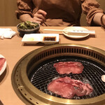 Koube Gyuu Koshitsu Yakiniku Techangun - 