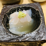 鮨 由う - ・福島県産平目煎り酒で