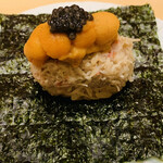 鮨 由う - ・港区巻き
      （北海道産ずわい蟹と利尻産バフンウニ
      　由うオリジナルキャビアのせ）