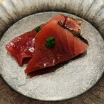 鮨 由う - ・宮城県気仙沼産鰹 あたりねぎで