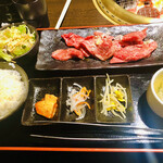 E-Go Yamagata Gyuu Yakiniku Ittou Gai Kurobeko - 