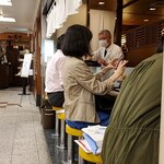 天ぷら新宿つな八 - イートインコーナー