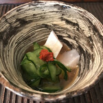 魚菜料理 縄屋 - ウスバハギの和え物