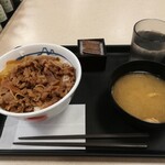 松屋 - プレミアム牛丼並　　　３８０円