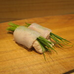 鮨 山浦 - カワハギ　肝巻き