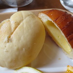 Yufuimbirukan - メロンパン・チーズパン