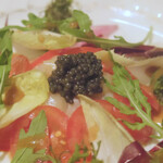 ラ プランシュ - トラフグのマリネとラトビア産スタレットキャビア