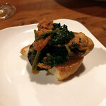 Oyster Bar MABUI - 牡蠣ウニホーレン（バケット乗せ）