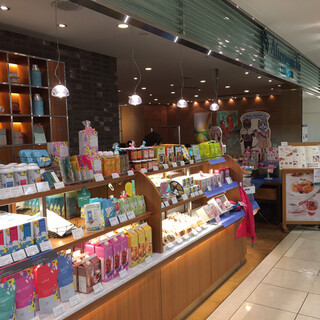 アフタヌーンティー ティールーム_2