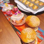 District Brasserie, Bar, Lounge - 