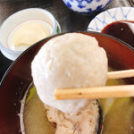 氷見 魚市場食堂 - 大きなすり身