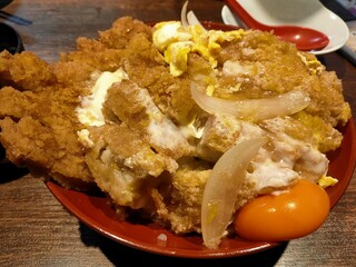 Shamoya Honten - カツ丼580円（ランチ）