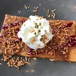 Cafe Gourmand - 佐藤さんのカシスと仏産マロンクリームのクレープ