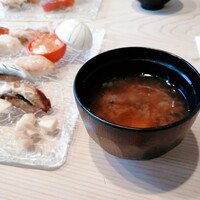 いわ志 本店 - ランチの赤出し