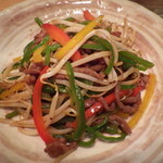 菜根譚 北海道中華 - 牛肉とピーマンの細切り炒め（880円）