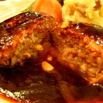 菜根譚 北海道中華 - 肉汁たっぷりでおいしいです