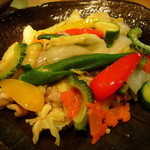 菜根譚 北海道中華 - 真烏賊と夏野菜のトーチー炒め（780円）