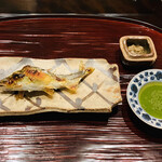 比良山荘 - 『比良山荘』は鮎料理の名店だけあって、鮎の焼き加減は最高。今年食べた鮎で一番美味かった。