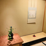 比良山荘 - 特別室の床の間。