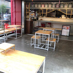 台湾茶Cafe KIKICHA TOKYO - イートインはたまたまお客ゼロ