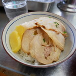 中華そば ちよだ二番 - 自作チャーシュー丼（笑）