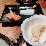 Okinawa Sousaku Izakaya Sushi Ryuuki - お通しが2種類