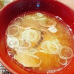 椿 - ボリの味噌汁