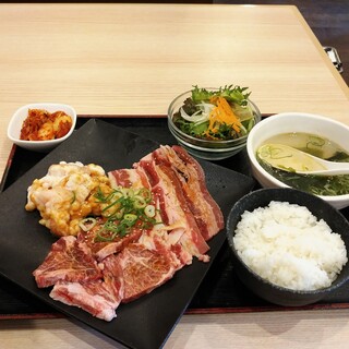 奈良市でランチに使える焼肉 ランキング 食べログ