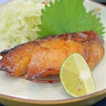 陸奥 こむらさき - ブリ味醂照焼