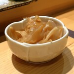 寿司処 あさひ奈 - ガリ