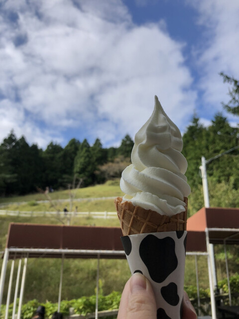 六甲山牧場 花山 アイスクリーム 食べログ 六甲山牧場 花山 アイスクリーム 食べログ